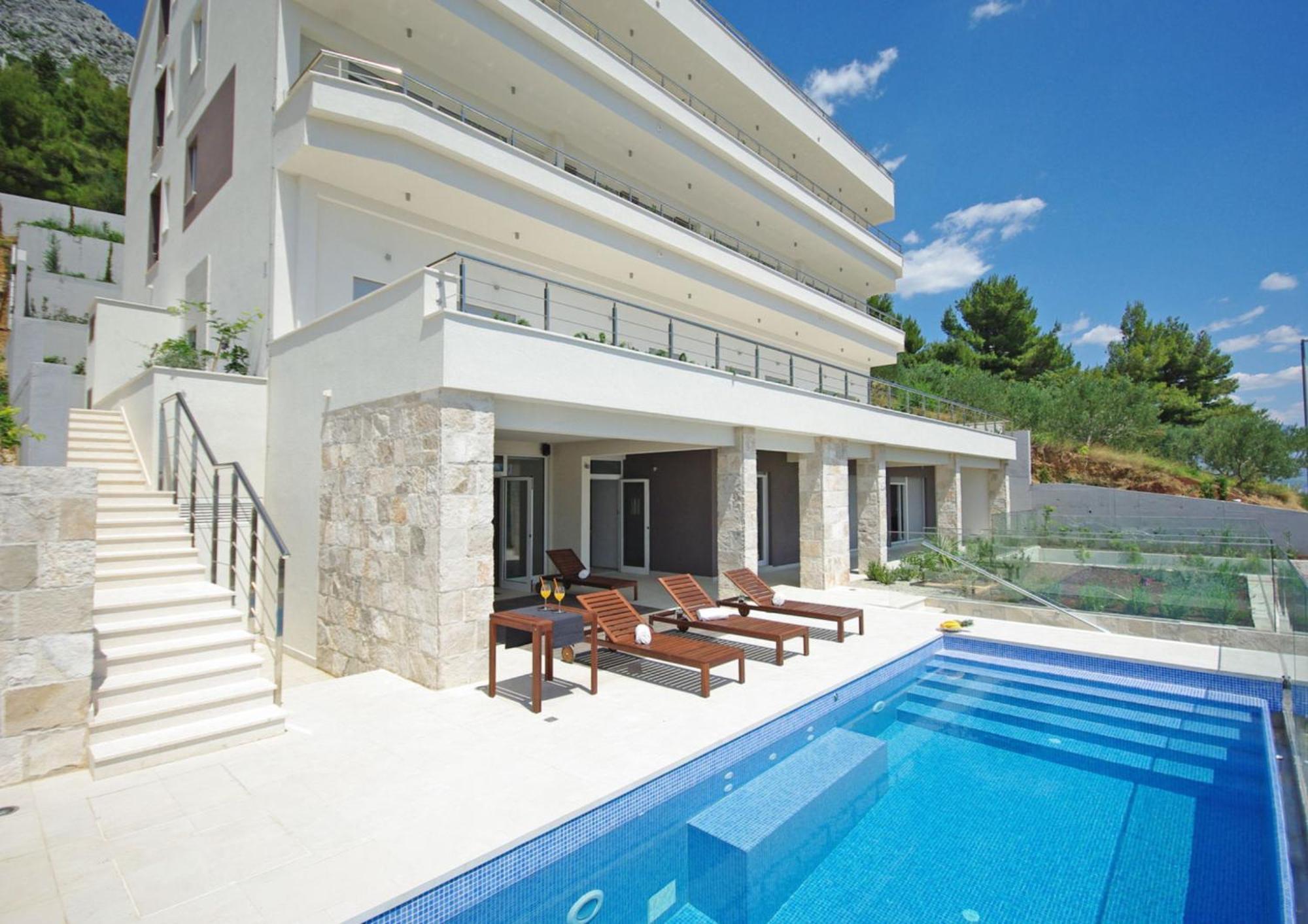 Apartament Jolara With Heated Pool Mimice