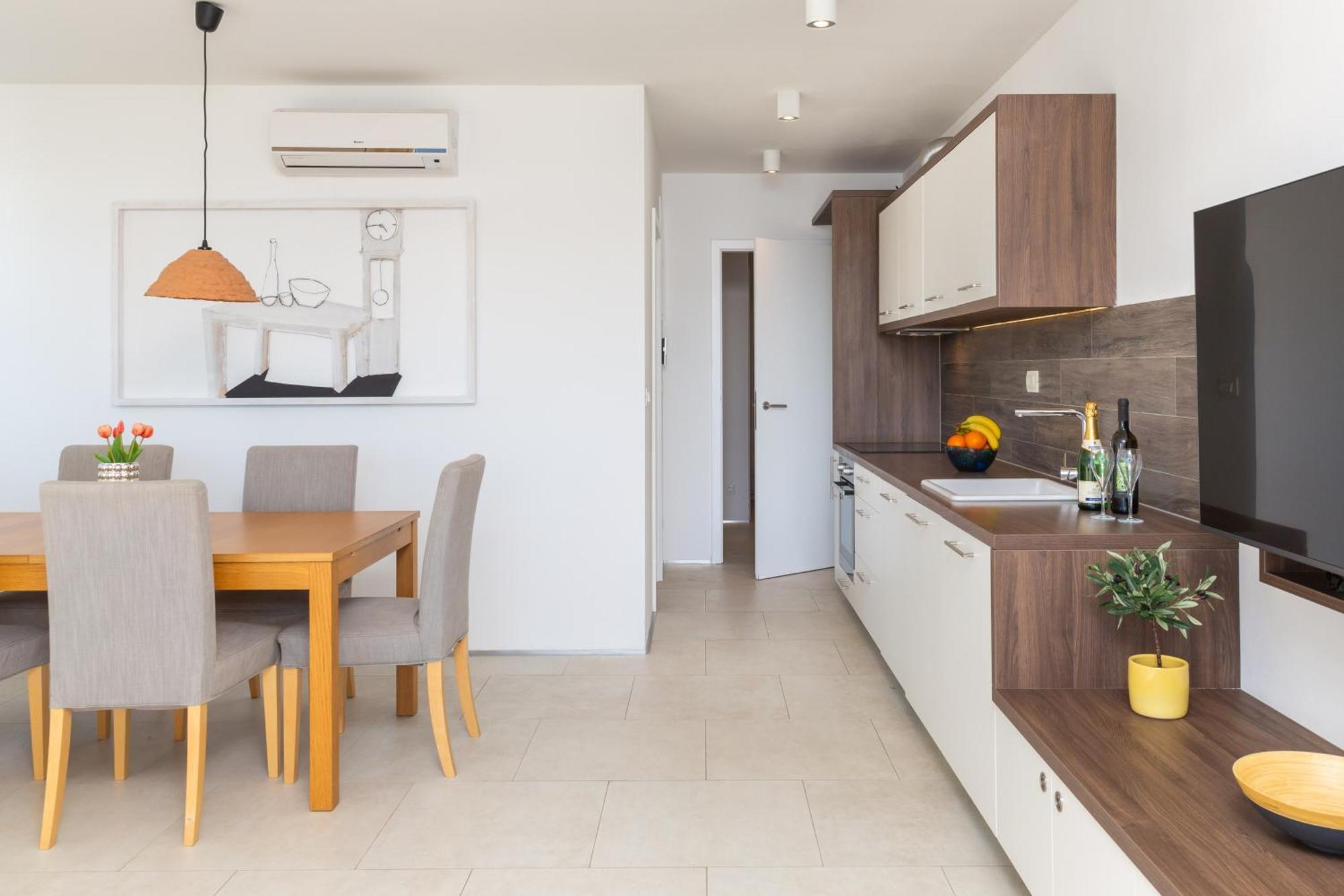 Apartament Jolara With Heated Pool *